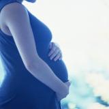 pregnant mom 